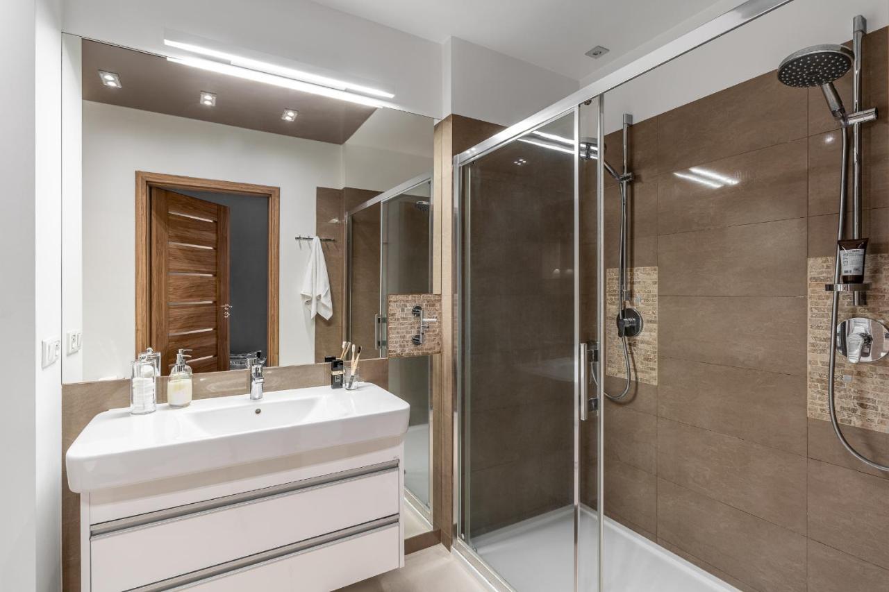 Apartament Szafarnia Waterline, Marina Appartamento Danzica Esterno foto